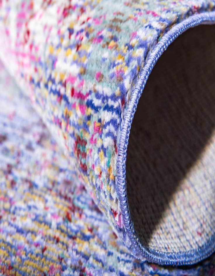 Detail image of 7' x 9' 10 Alexis Rug