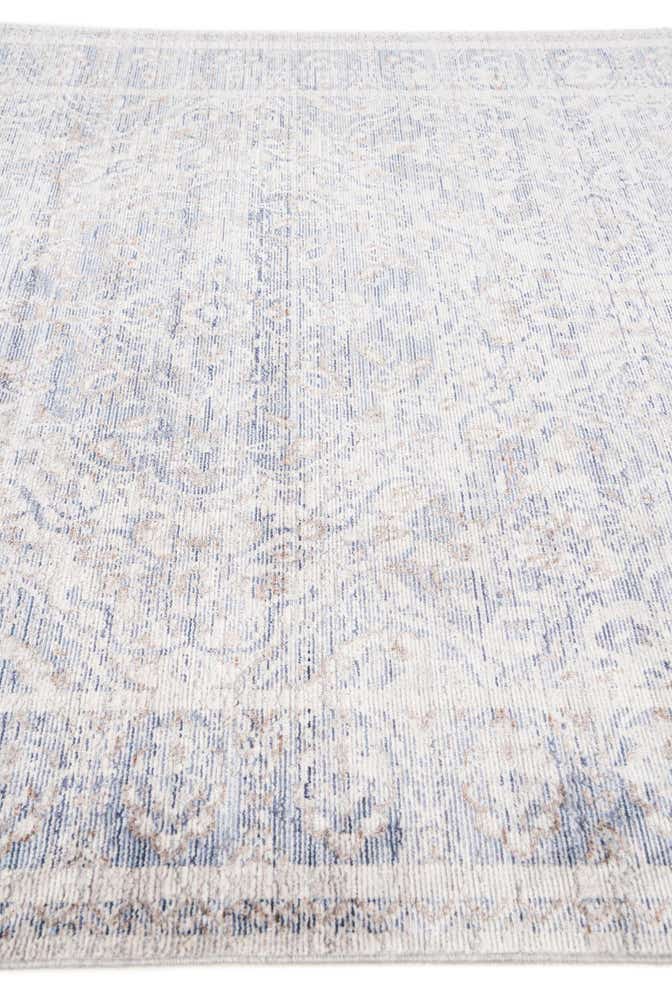 5' 4 x 7' 5 Aqua Rug