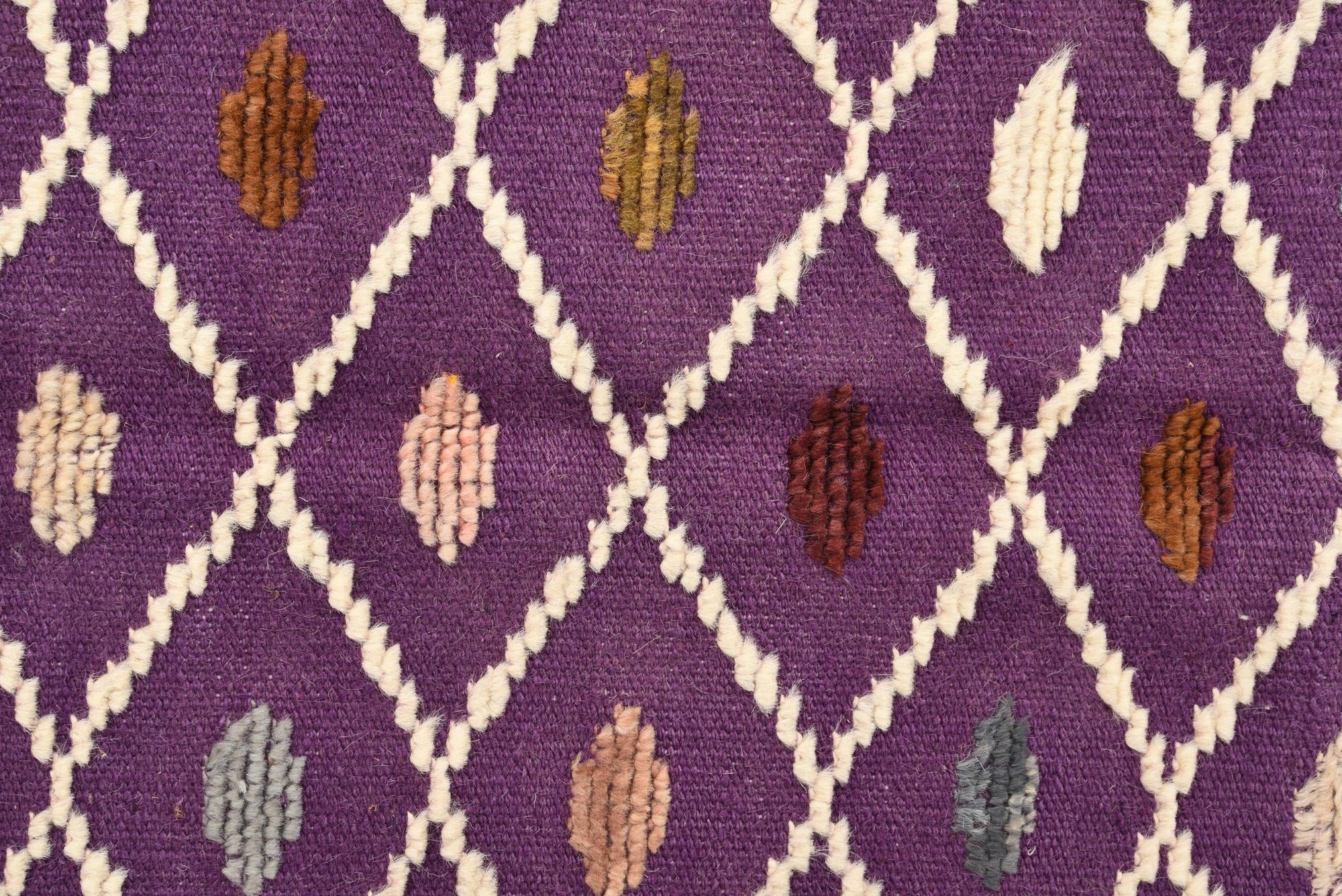 4' x 6' 5 Hand Knotted Darya Wool Rug