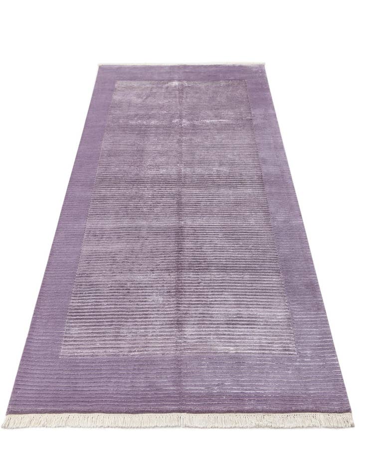 Detail image of 5' 6 x 8' Darya Rug