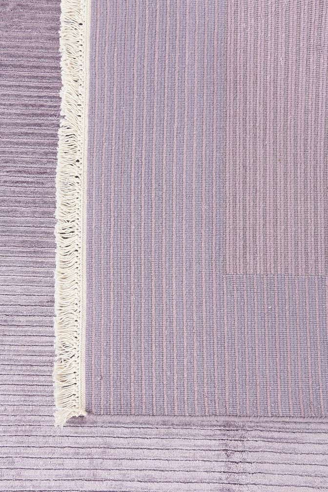 5' 6 x 8' Darya Rug