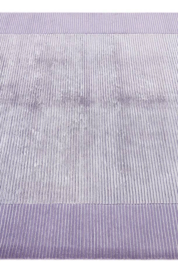 Detail image of 5' 7 x 7' 10 Darya Rug