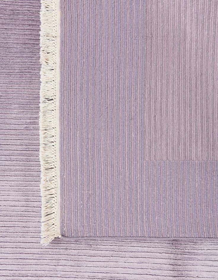 Detail image of 5' 7 x 7' 11 Darya Rug