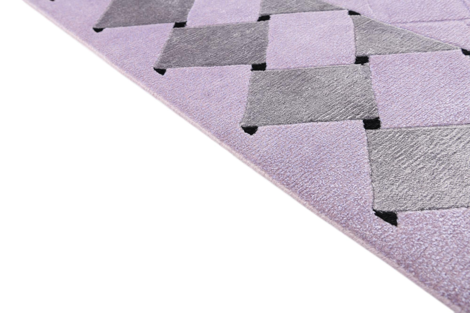 5' 5 x 7' 9 Hand Knotted Darya Wool Rug
