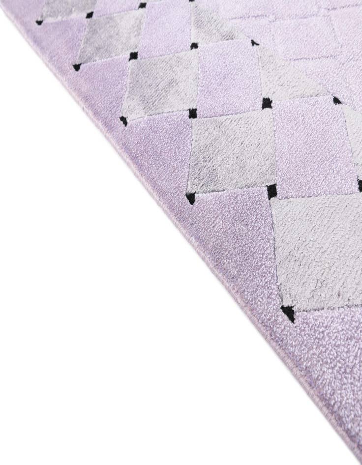 Detail image of 5' 6 x 7' 9  Hand Knotted Darya Wool Rug