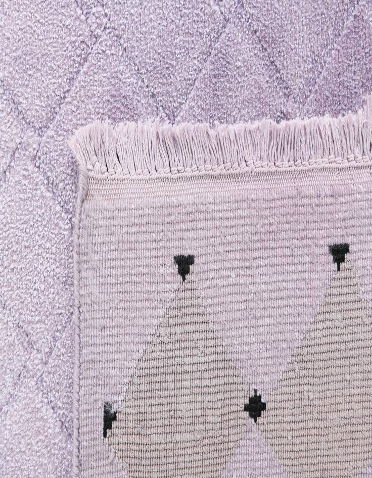 Detail image of 5' 6 x 7' 9  Hand Knotted Darya Wool Rug