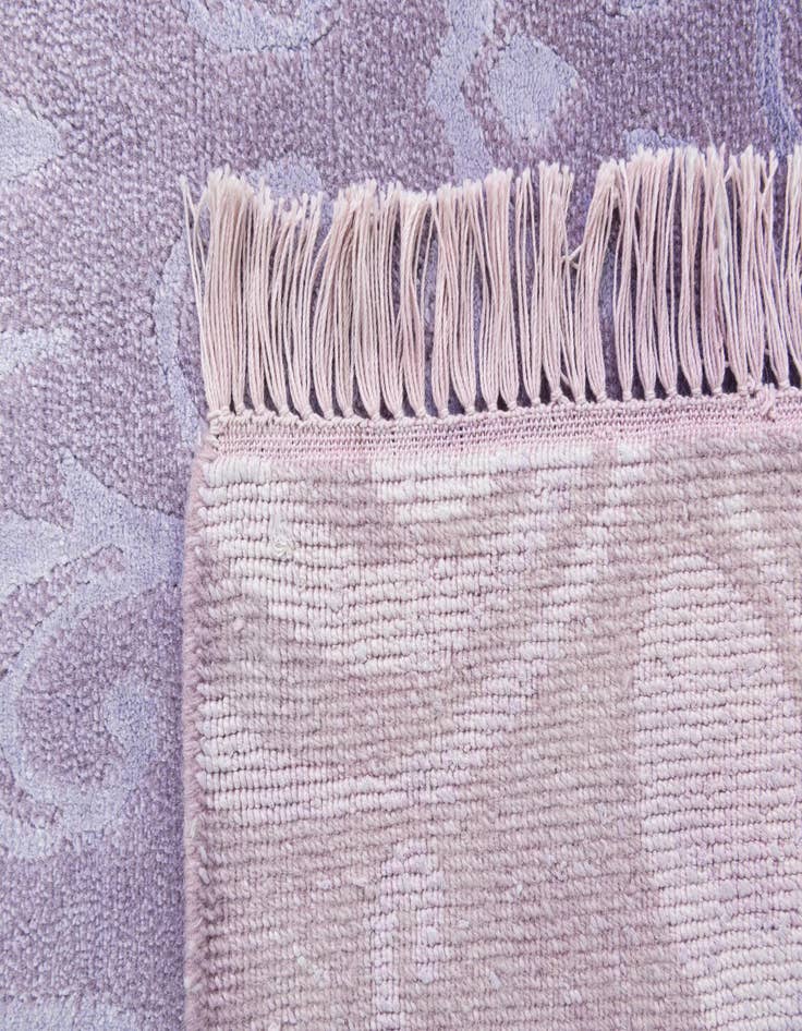 Detail image of 5' 9 x 8'  Hand Knotted Darya Wool Rug