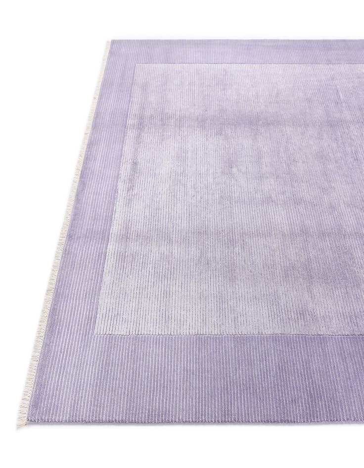 Detail image of 6' 8 x 9' 10  Hand Knotted Darya Wool Rug