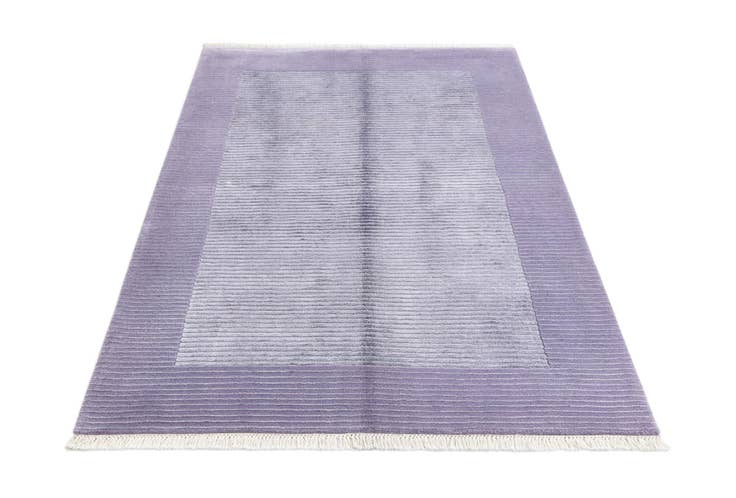 Detail image of 4' x 6' Darya Rug