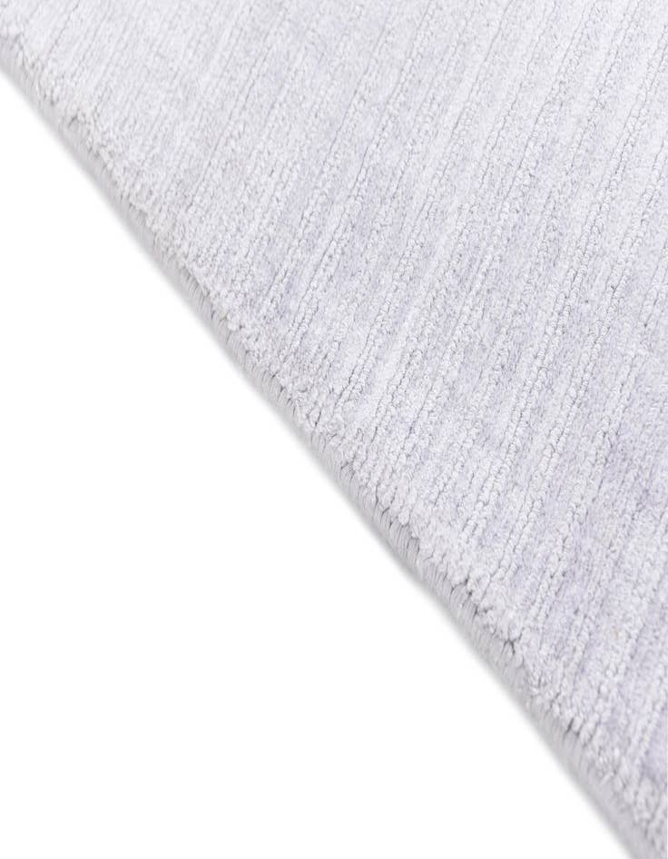 Detail image of 4' x 6' Darya Rug