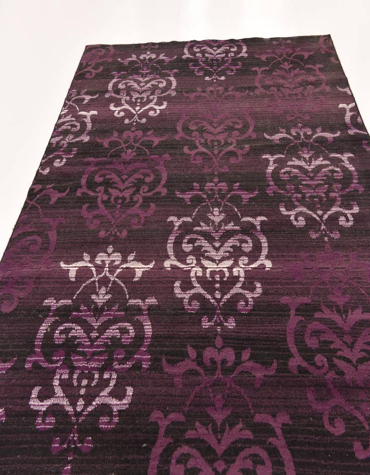 Detail image of 8' x 10' 5 Diana Rug