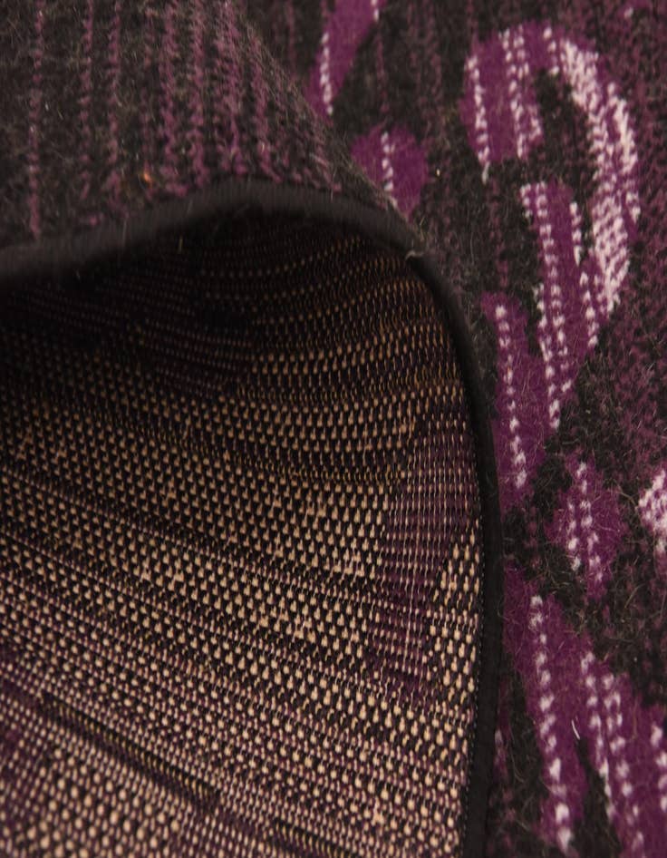 Detail image of 8' x 10' 5 Diana Rug