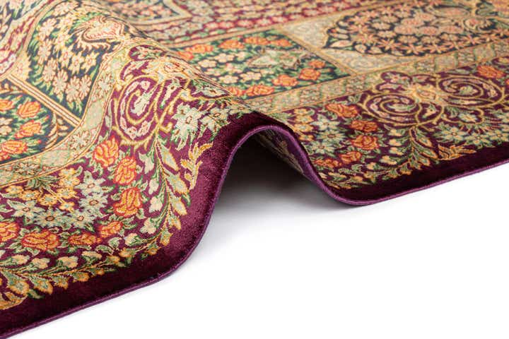 3' 5 x 5' Ghom Silk Rug
