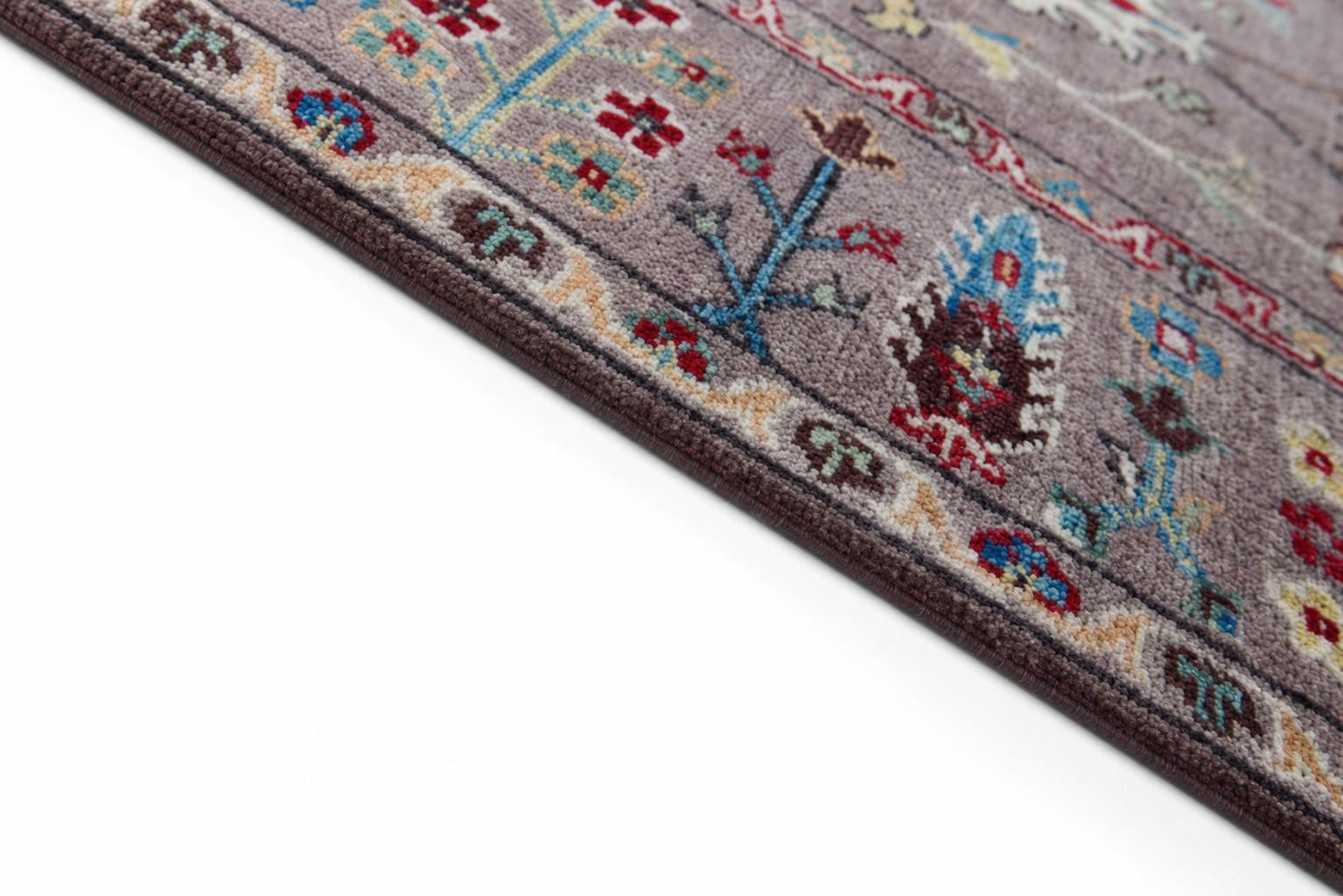5' 6 x 7' 5 Hand Knotted Kazak Rug