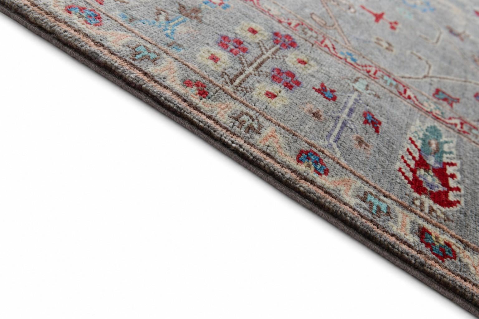 5' 2 x 6' 6 Hand Knotted Kazak Rug