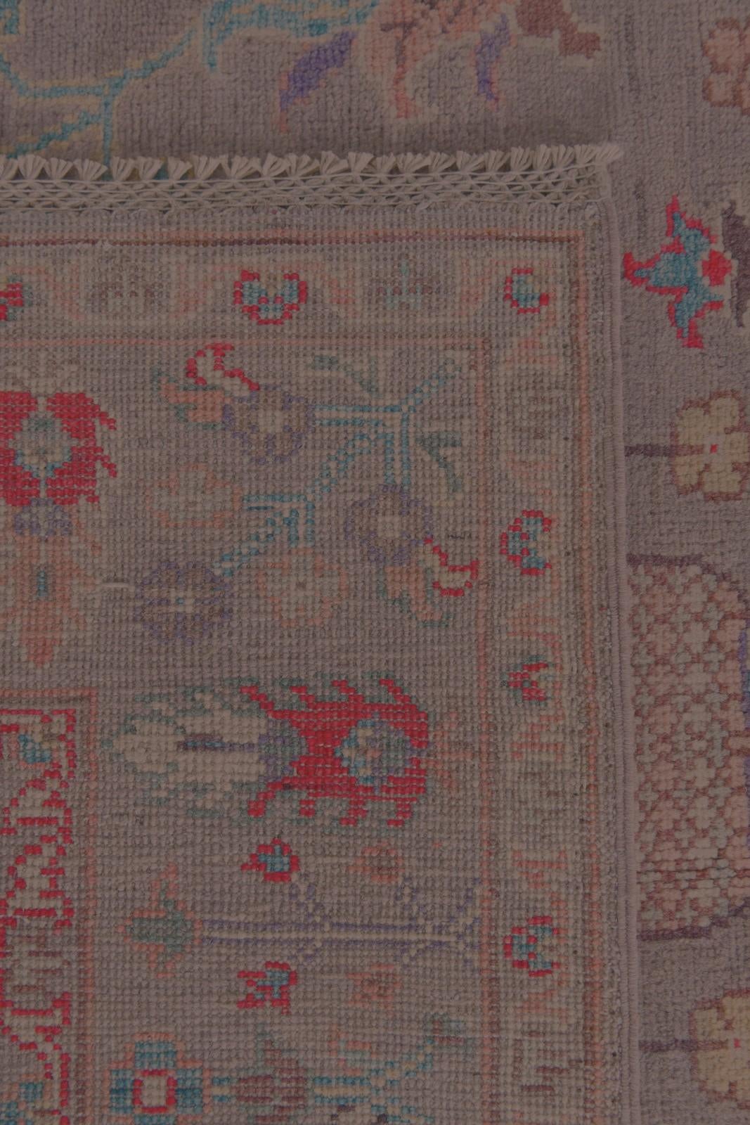 5' 2 x 6' 6 Hand Knotted Kazak Rug