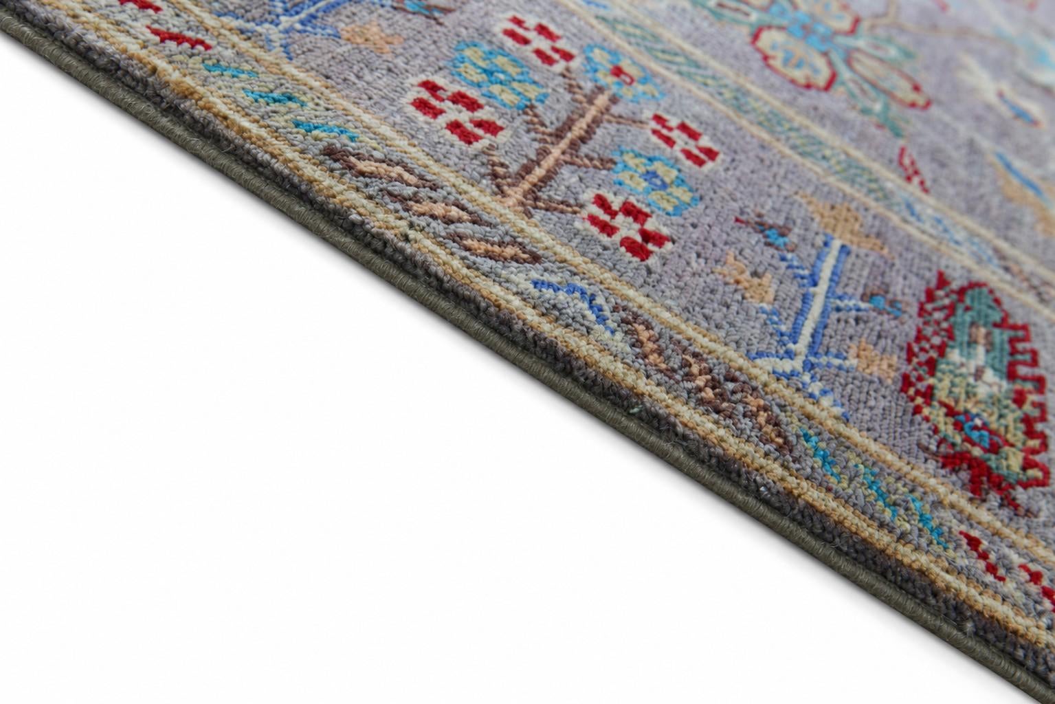 4' 2 x 6' 1 Hand Knotted Kazak Rug