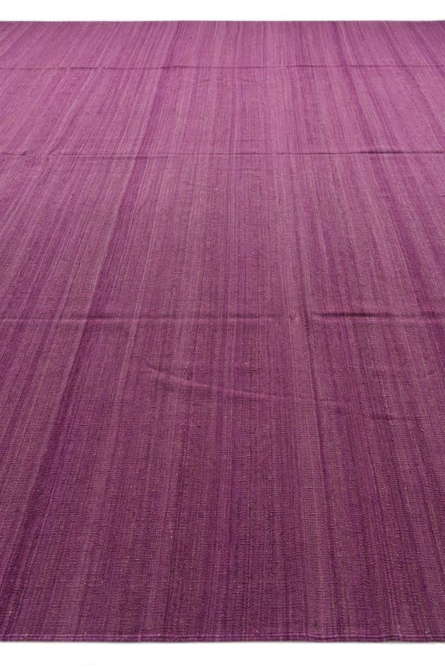 Detail image of 13' 9 x 19' 7 Hand Woven Kilim Modern Wool Rug