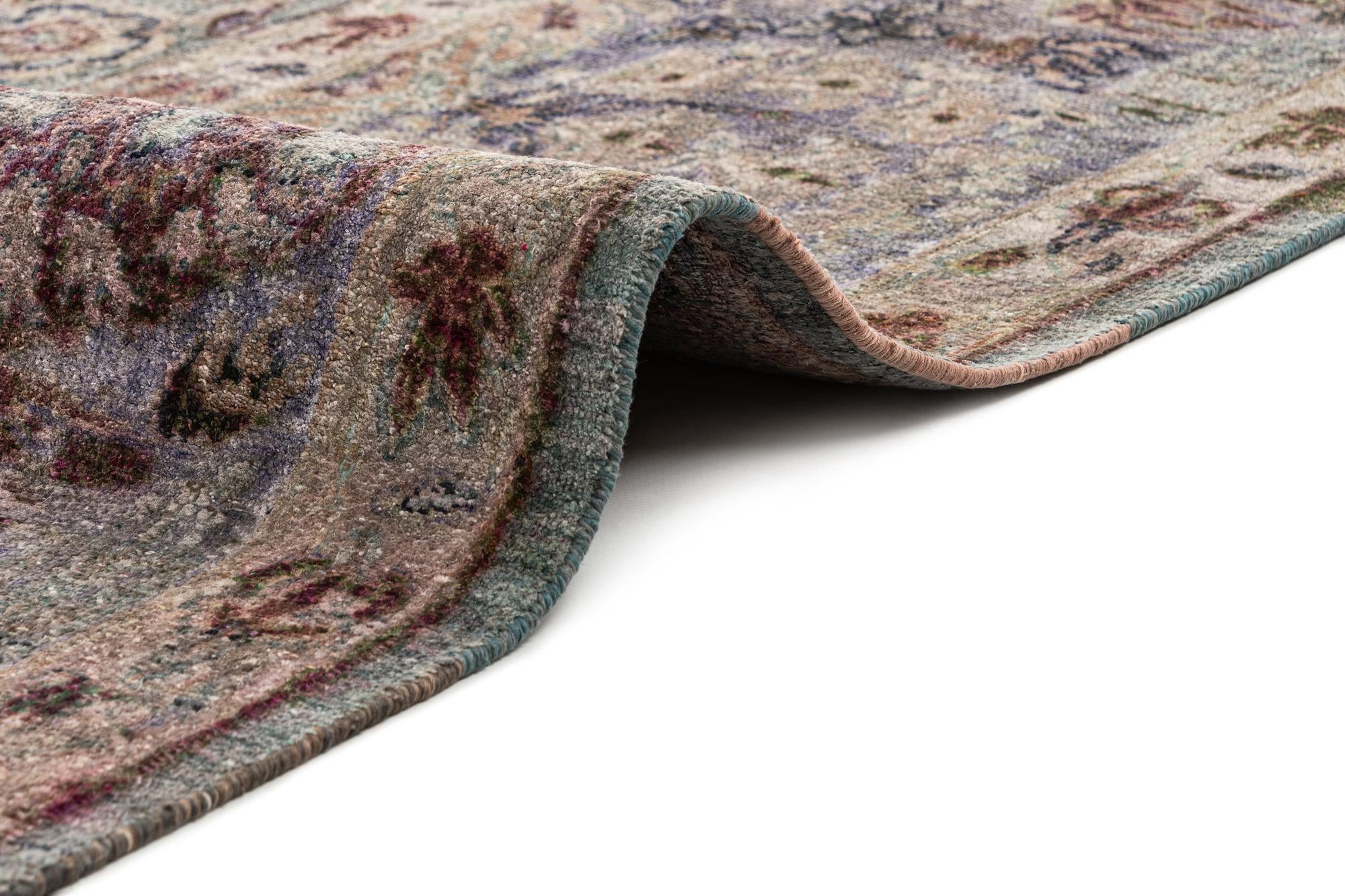 15' 6 x 19' 10 Kundan Rug