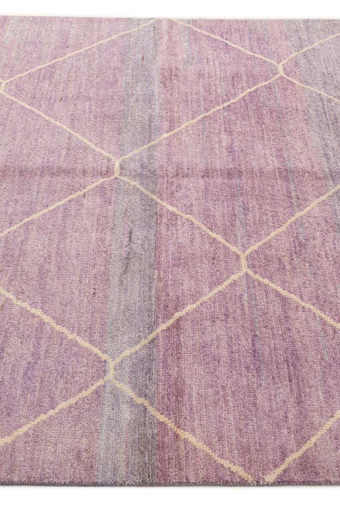 5' 7 x 8' Hand Knotted Moroccan Wool Rug