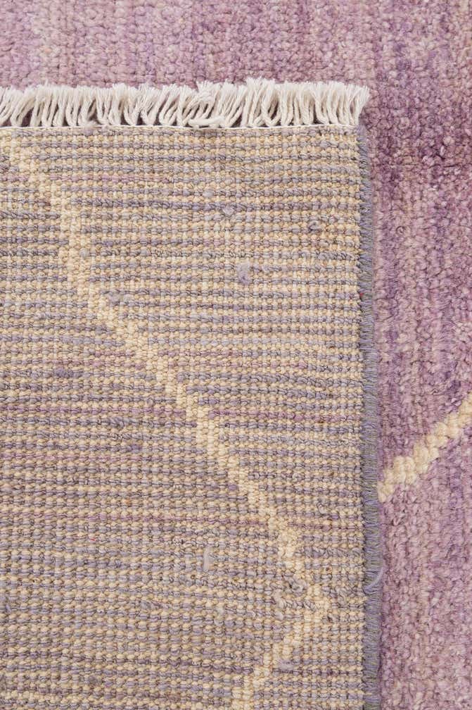 5' 7 x 8' Hand Knotted Moroccan Wool Rug