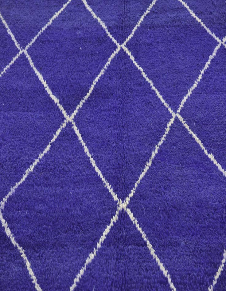 Detail image of 5' x 8' 6 Hand Knotted Moroccan Wool Rug