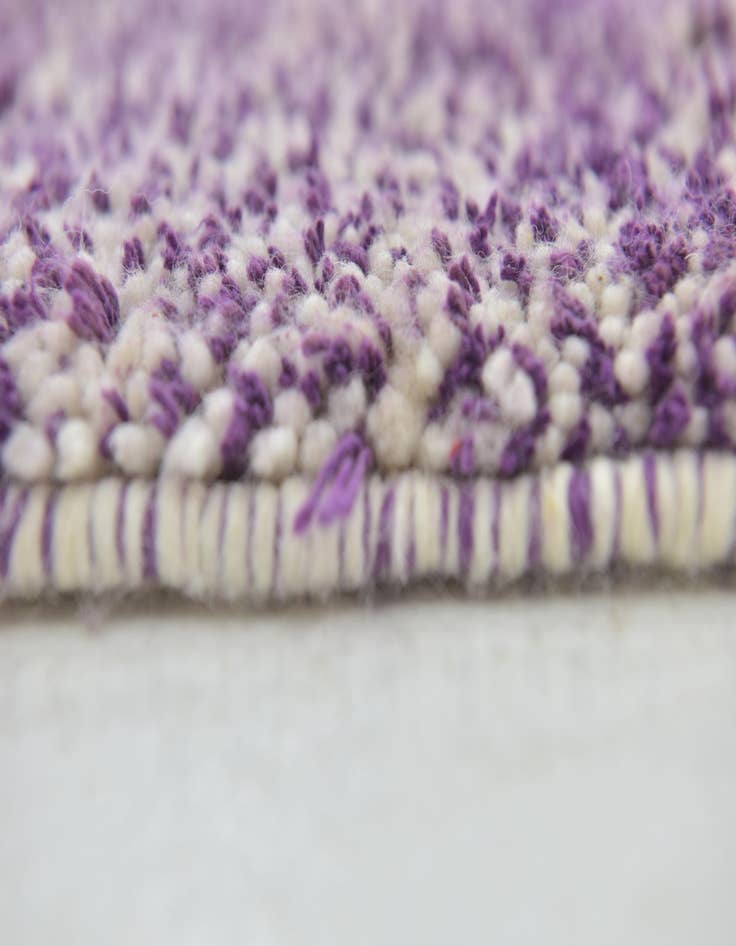 Detail image of 6' 5 x 9' 10  Hand Knotted Moroccan Wool Rug