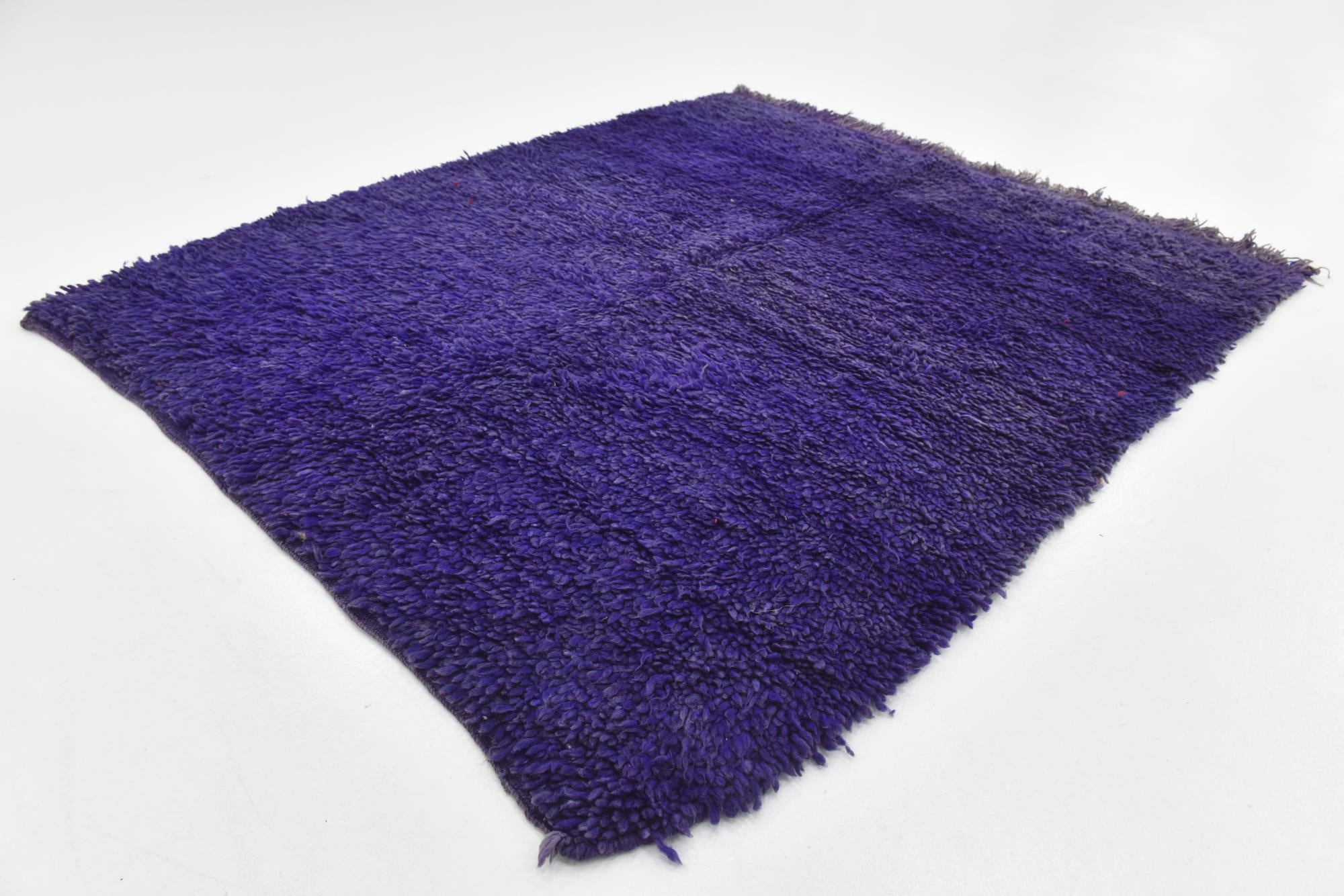 5' x 5' 10 Hand Knotted Moroccan Wool Rug