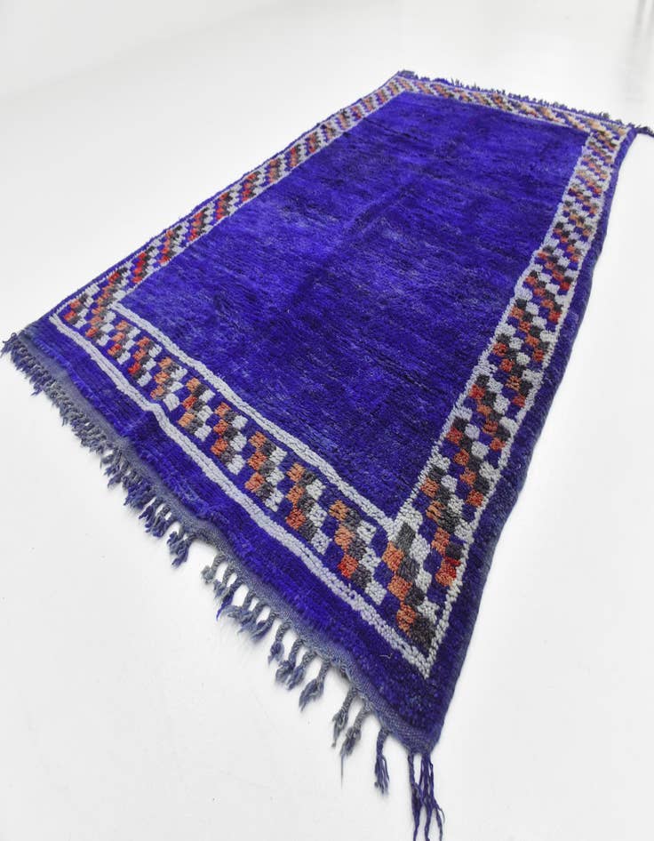 Detail image of 4' 11 x 8' 5 Hand Knotted Moroccan Wool Rug