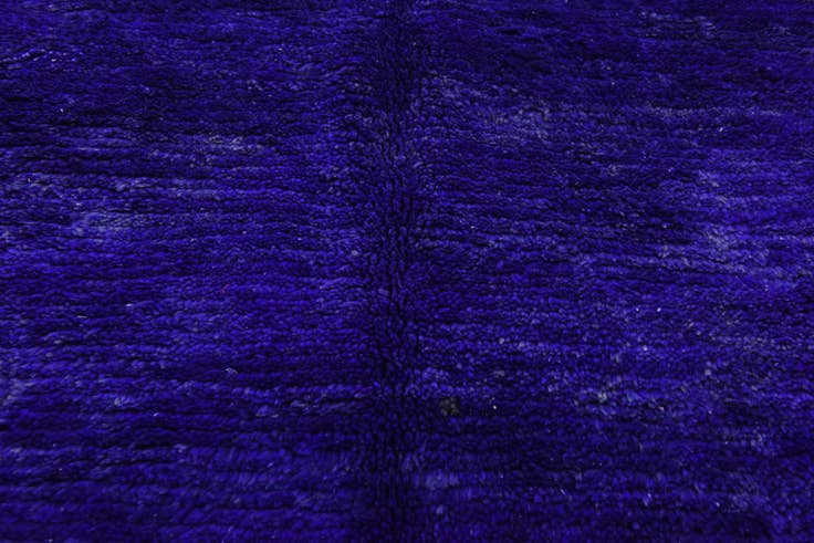 Detail image of 4' 11 x 8' 5 Hand Knotted Moroccan Wool Rug