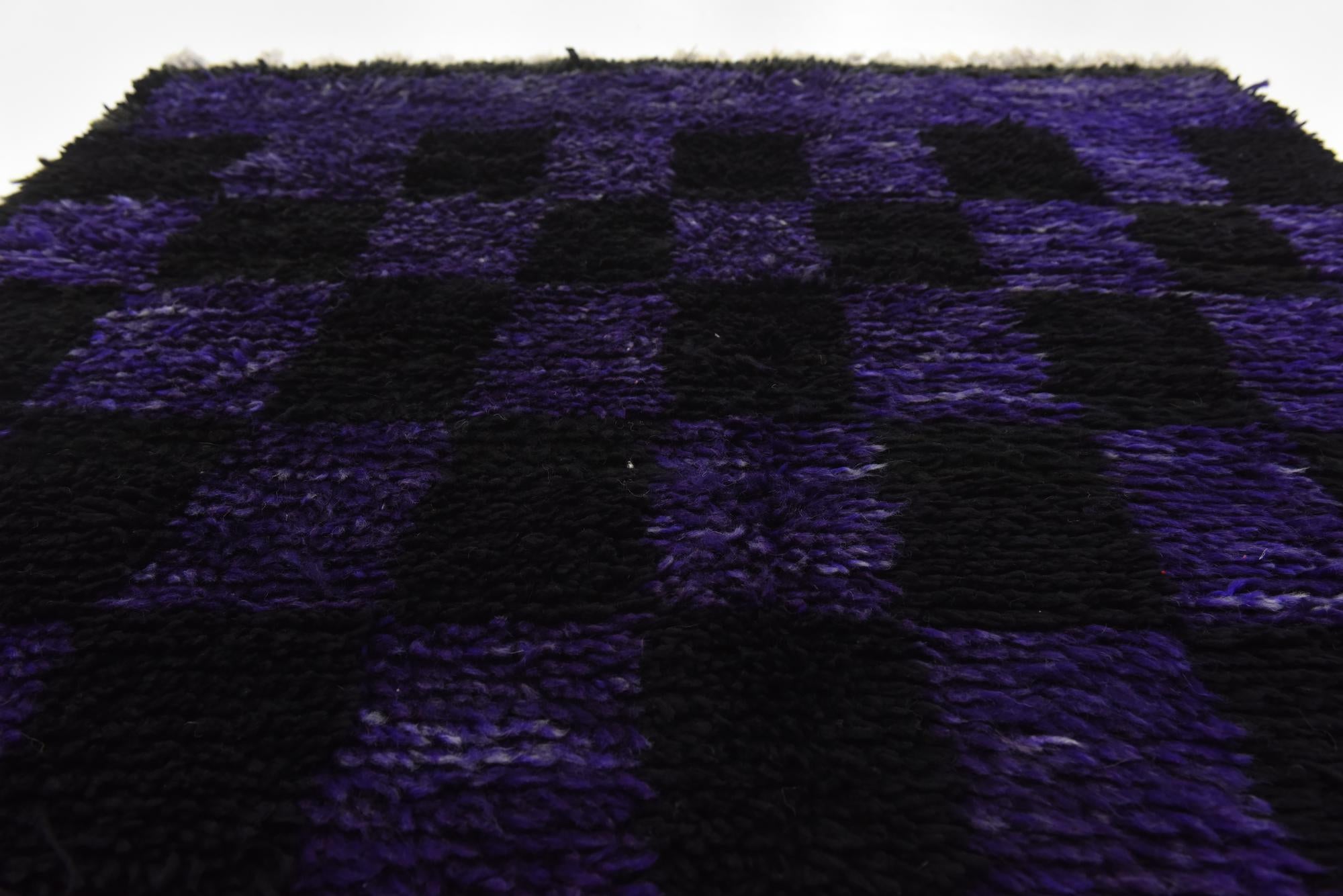 3' 4 x 4' 6 Hand Knotted Moroccan Wool Rug
