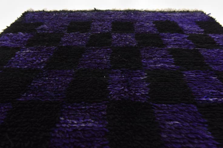 Detail image of 3' 4 x 4' 6 Hand Knotted Moroccan Wool Rug