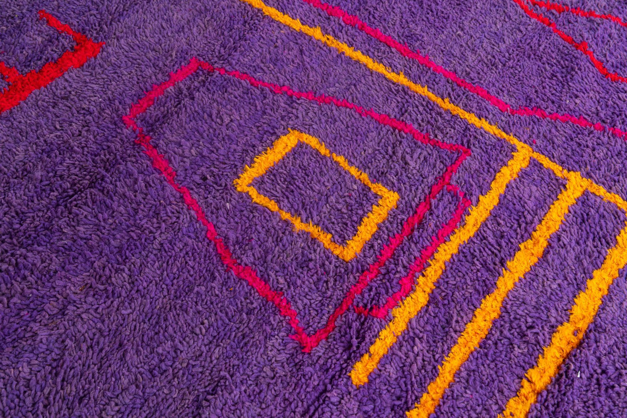 6' 7 x 9' 9 Hand Knotted Moroccan Wool Rug
