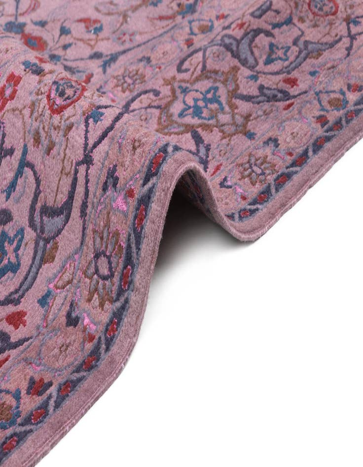 Detail image of 7' 11 x 12' 6 Nain Rug