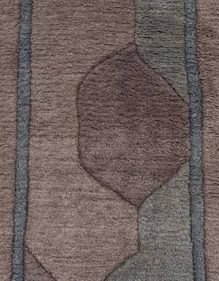Detail image of 6' 9 x 10'  Hand Knotted Nepal Wool Rug