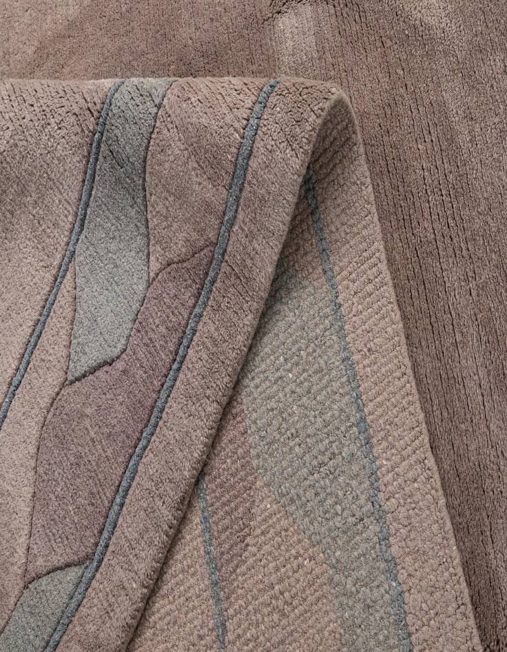 Detail image of 6' 9 x 10'  Hand Knotted Nepal Wool Rug