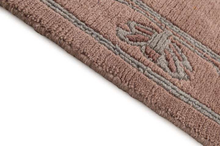 2' 6 x 4' 5 Hand Knotted Nepal Wool Rug