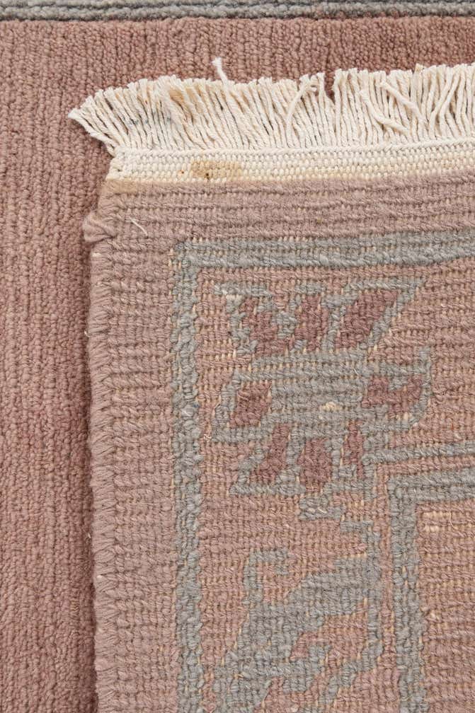 2' 6 x 4' 5 Hand Knotted Nepal Wool Rug
