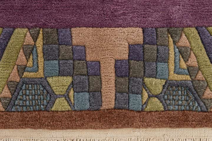 5' 9 x 7' 8 Hand Knotted Nepal Wool Rug