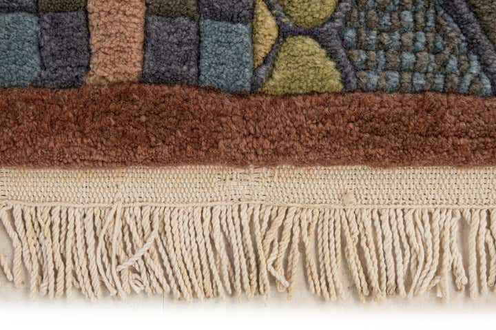 5' 9 x 7' 8 Hand Knotted Nepal Wool Rug