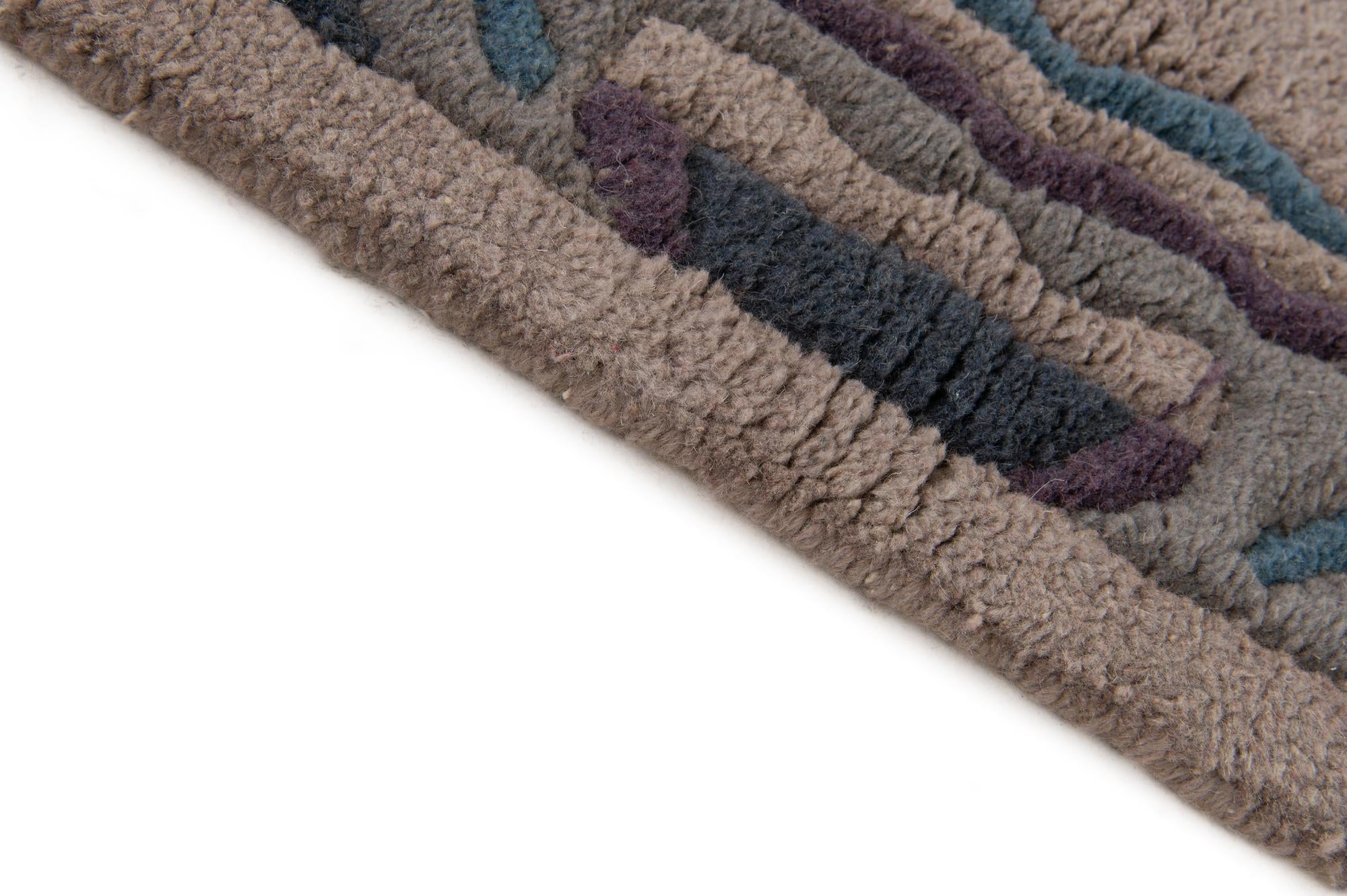 4' x 5' 10 Hand Knotted Nepal Wool Rug