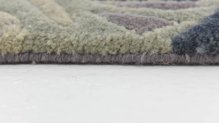 Detail image of 6' 6 x 10' Hand Knotted Nepal Wool Rug