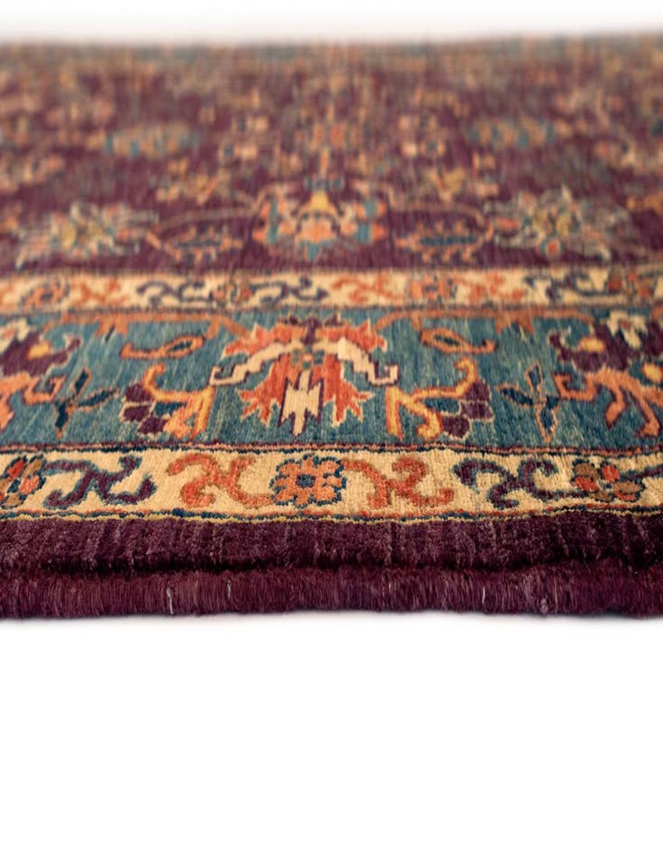 Detail image of 4' 11 x 6' 4 Sara Wool Rug