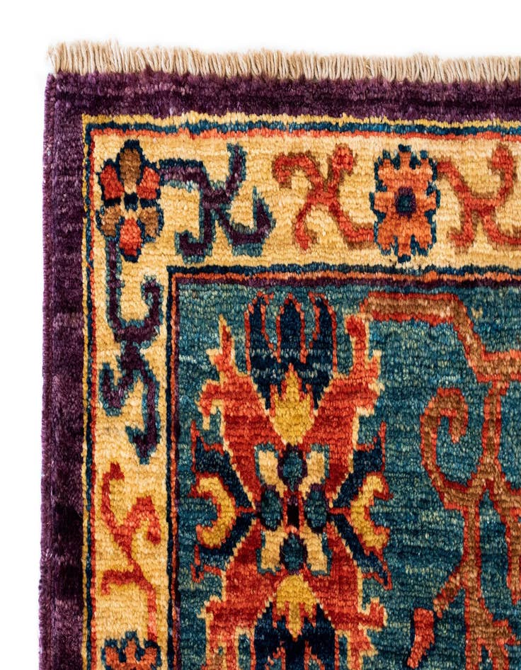 Detail image of 4' 11 x 6' 4 Sara Wool Rug
