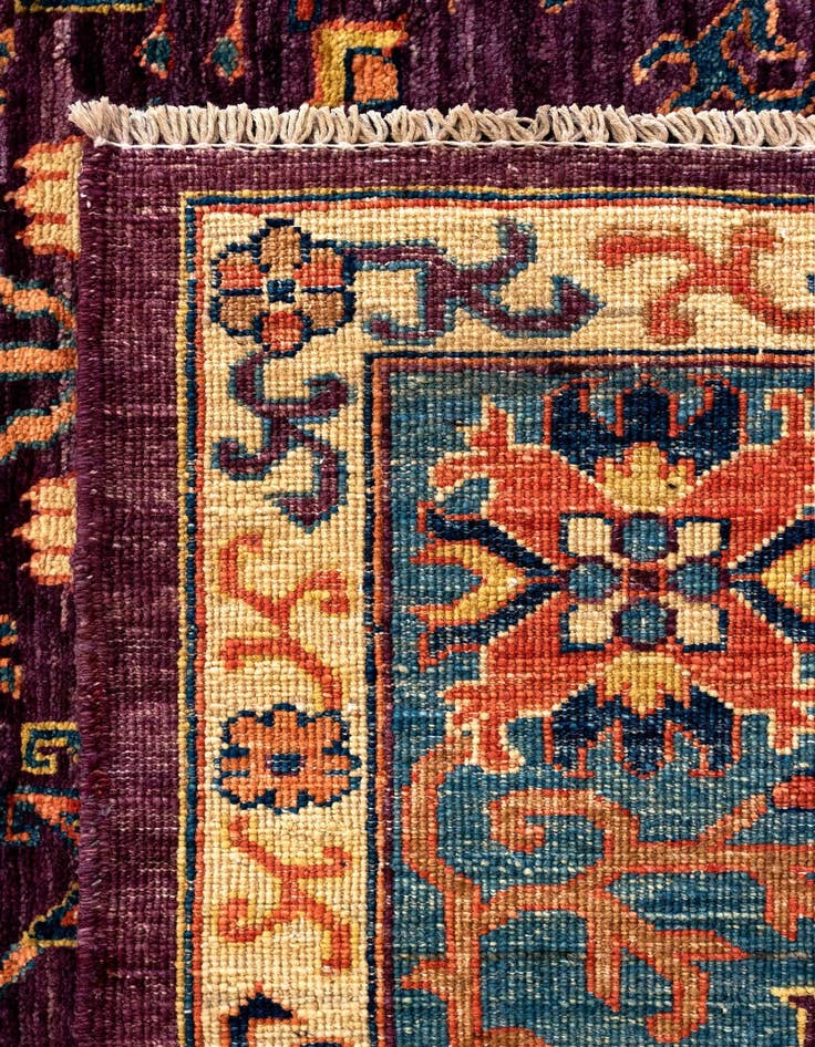Detail image of 4' 11 x 6' 4 Sara Wool Rug