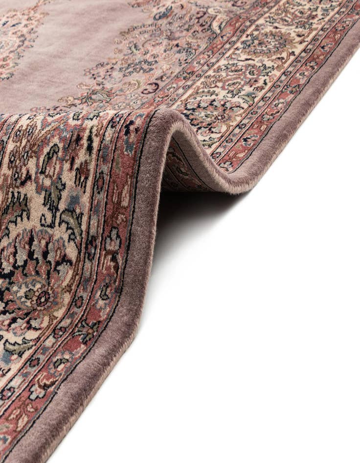 Detail image of 7' 10 x 10' 10  Hand Knotted Sarough Wool Rug