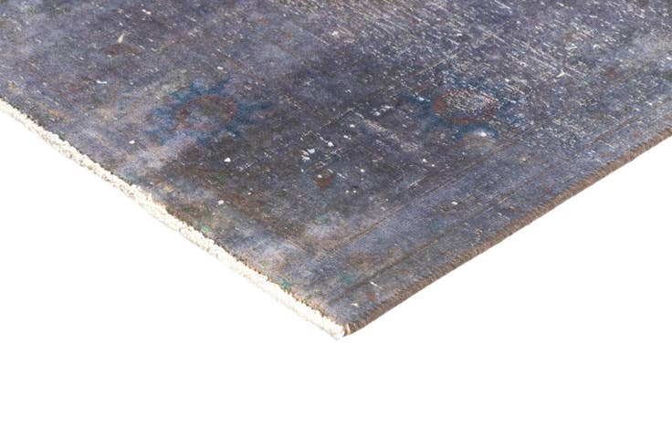 Detail image of 6' 6 x 9' 3 Tabriz Rug