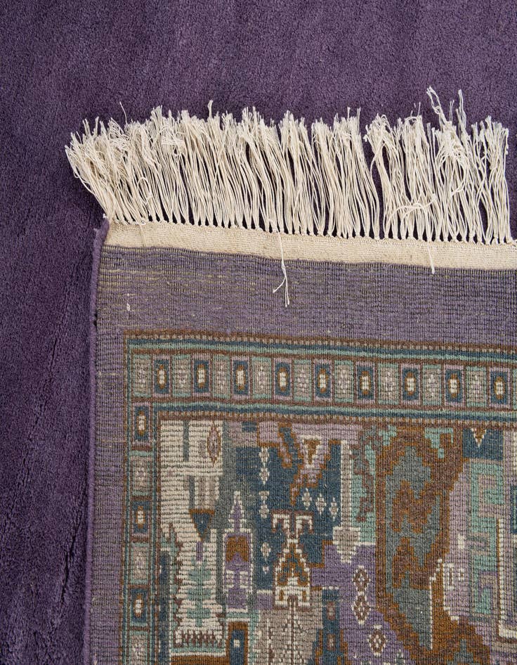 Detail image of 6' 8 x 8' 3  Hand Knotted Tibet Wool Rug