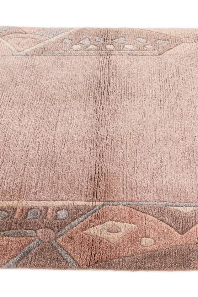 Detail image of 3' 1 x 5' 6 Hand Knotted Tibet Wool Rug