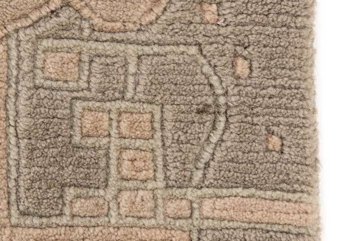 5' 8 x 8' Hand Knotted Tibet Wool Rug
